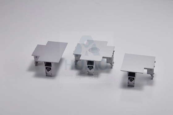 kupować Akcesoria do profilów aluminiowych Aluminiowe uchwyty kątowe Aluminiowe łączniki online manufacture