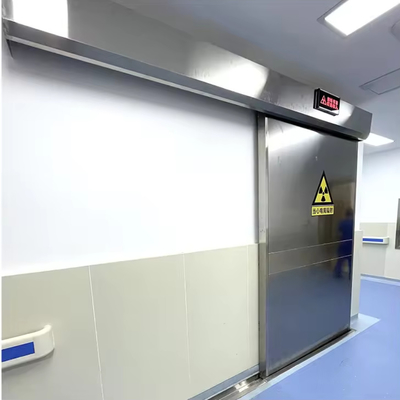 Drzwi przesuwne z ekranem chroniącym przed promieniowaniem, zamykane automatycznie